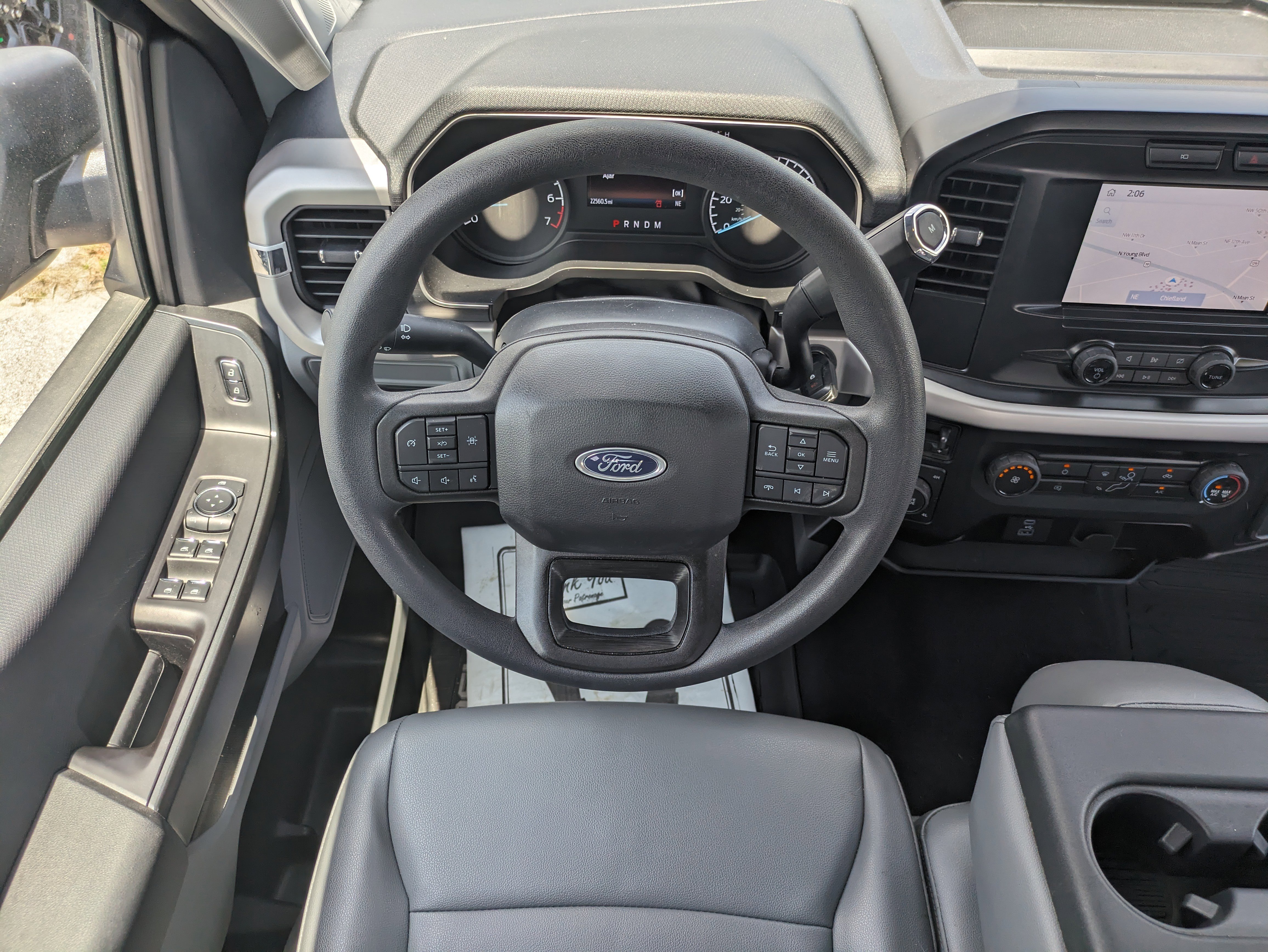 Used 2023 Ford F150 XL w/ Trailer Tow Package image 13