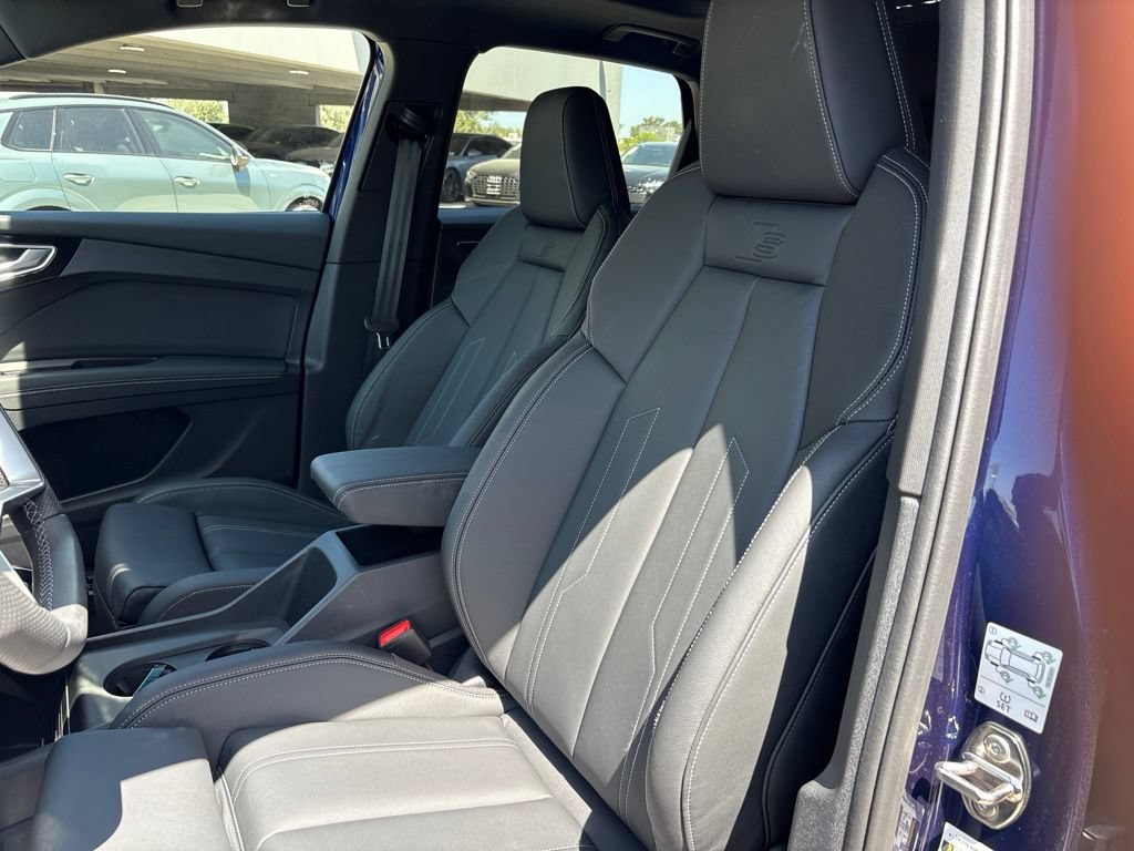Used 2025 Audi Q4 e-tron Premium Plus w/ Premium Plus AWD/4WD image 13