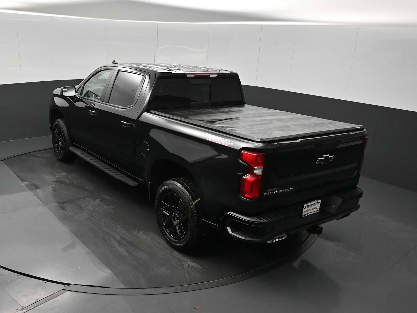 Used 2022 Chevrolet Silverado 1500 LT Trail Boss w/ Convenience Package II image 14