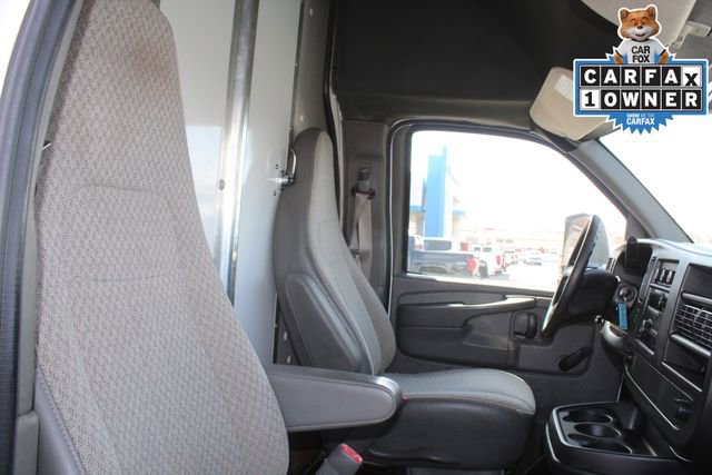 Used 2014 Chevrolet Express 3500 RWD image 16