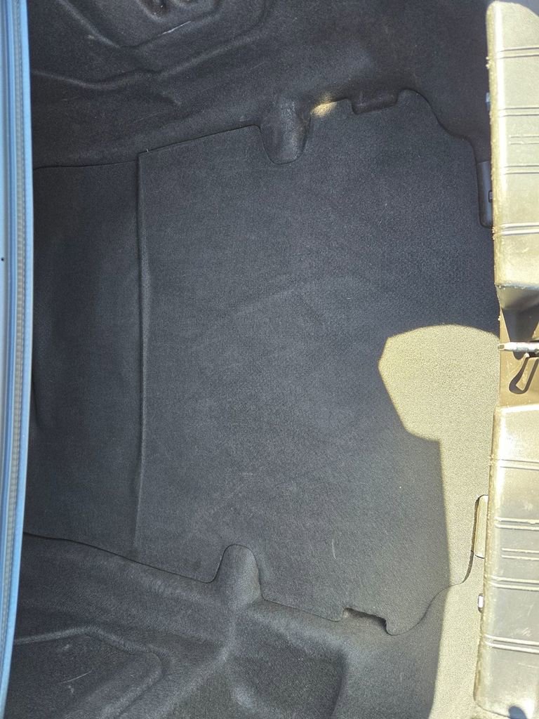 Used 2023 Chevrolet Camaro LT image 6