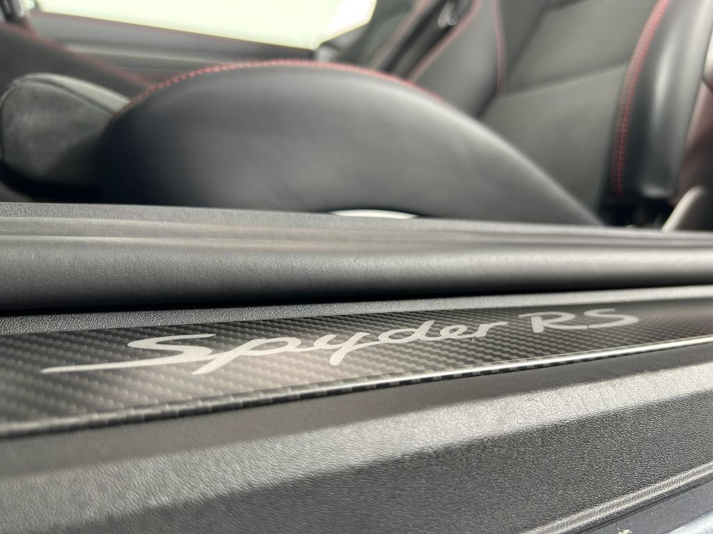 Certified 2025 Porsche 718 Boxster Spyder RS RWD image 15