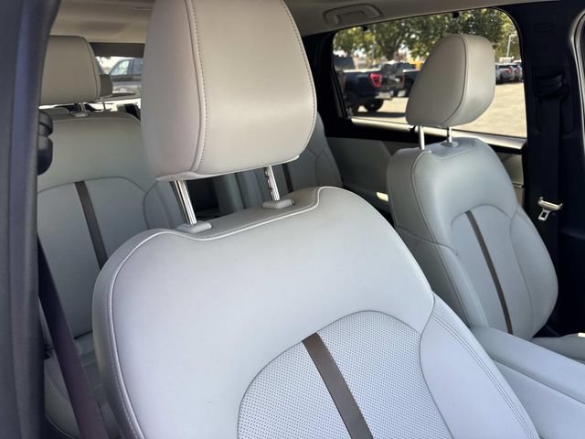 Used 2024 MAZDA CX-90 Plug-In Hybrid w/ Premium Plus AWD/4WD image 36