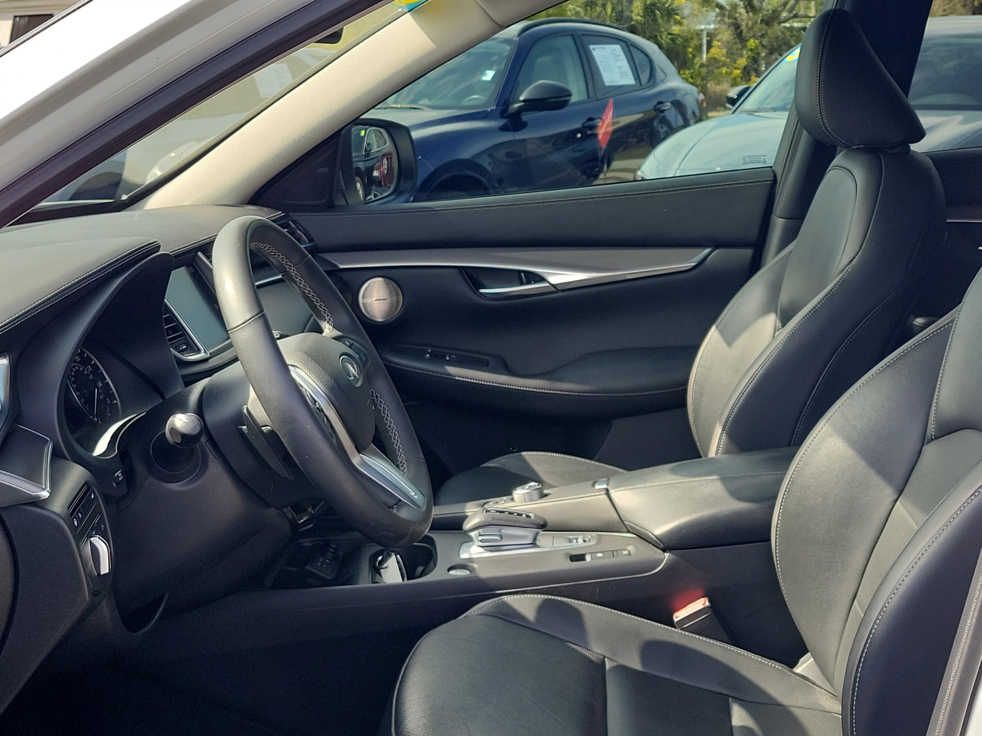 Used 2023 INFINITI QX50 Luxe image 22