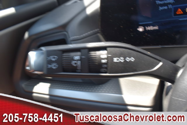 New 2026 Chevrolet Traverse LT w/ LPO, Floor Liner Package FWD image 25