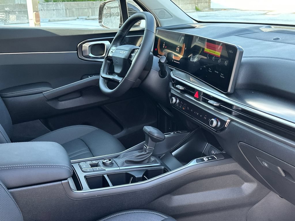 New 2026 Kia Sorento S AWD/4WD image 12