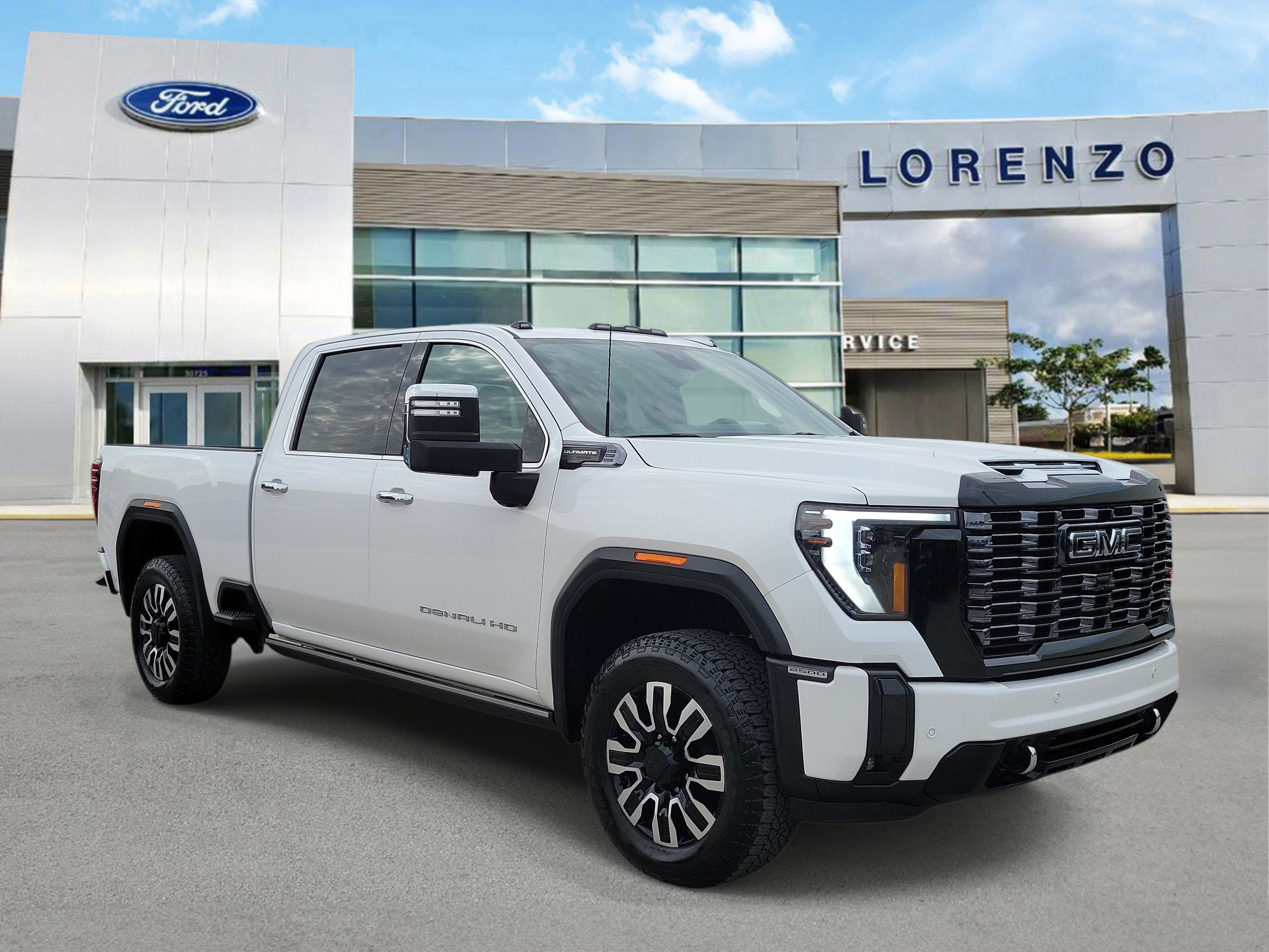 Used 2025 GMC Sierra 2500 Denali Ultimate AWD/4WD image 3