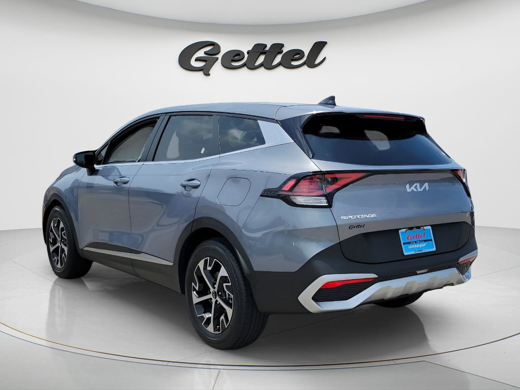 Used 2025 Kia Sportage EX FWD image 6