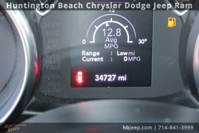 Used 2023 Jeep Wrangler Sport image 19