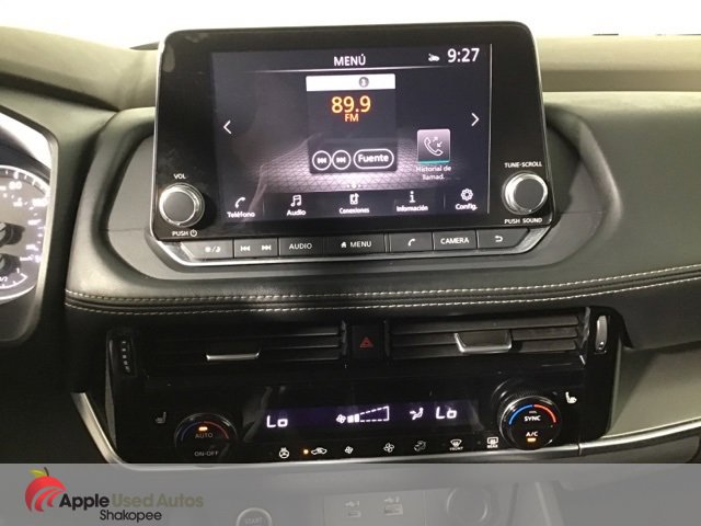Used 2021 Nissan Rogue SV w/ Premium Package image 15