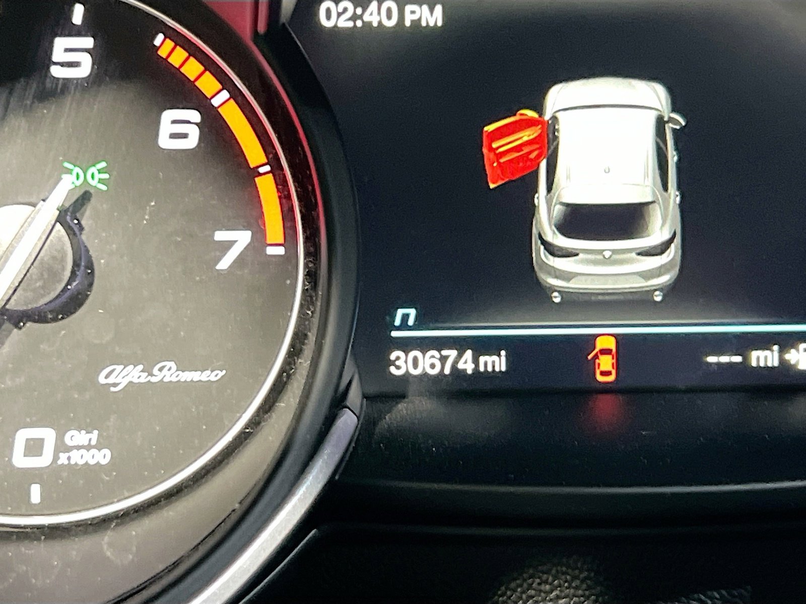 Used 2022 Alfa Romeo Stelvio Ti w/ Active Assist Plus Package image 7