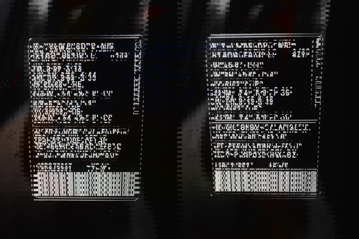 Used 2018 Volkswagen Atlas SEL Premium image 41