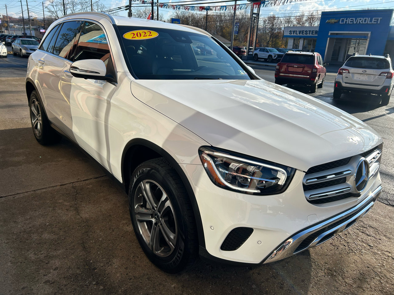 Used 2022 Mercedes-Benz GLC 300 4MATIC image 7