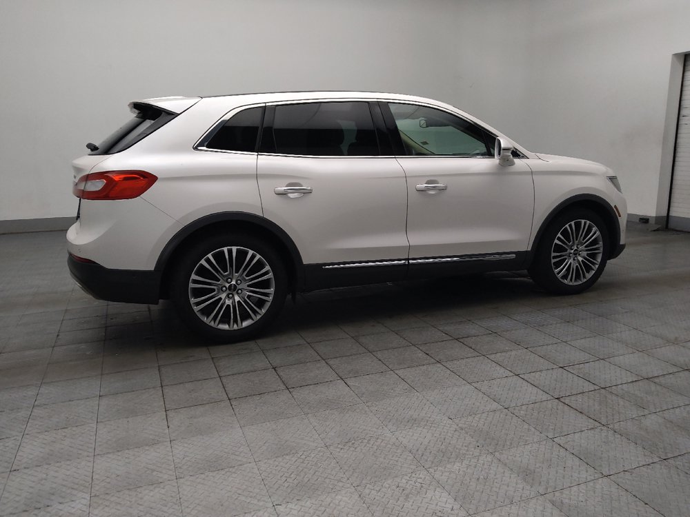 Used 2017 Lincoln MKX Reserve w/ Luxury Package FWD image 10