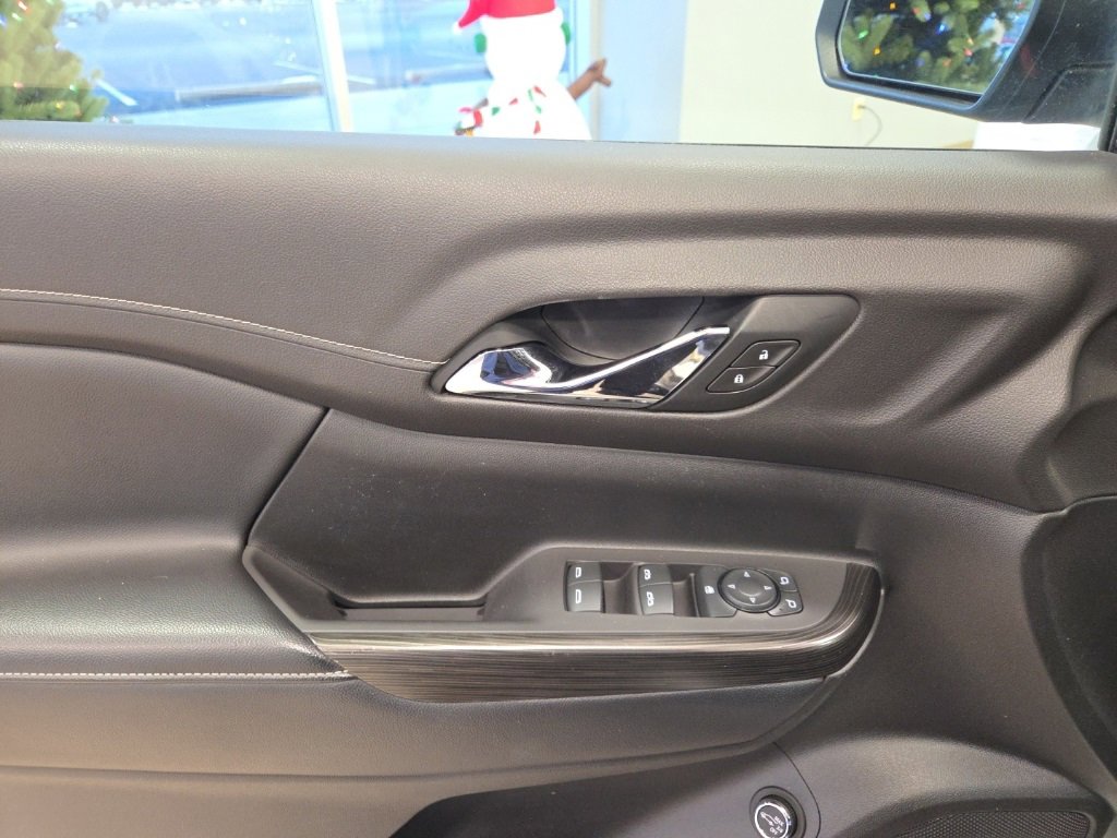 Used 2020 GMC Acadia SLT image 11