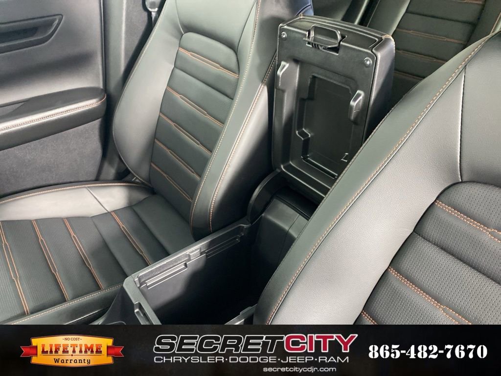 Used 2025 Honda CR-V Sport-L image 25