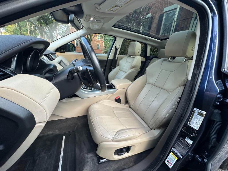 Used 2017 Land Rover Range Rover Evoque SE Premium AWD/4WD image 26