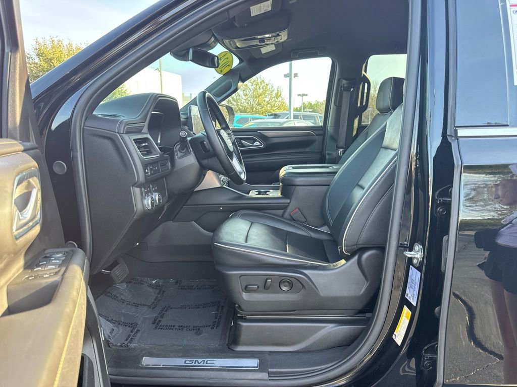 Used 2024 GMC Yukon SLT image 22