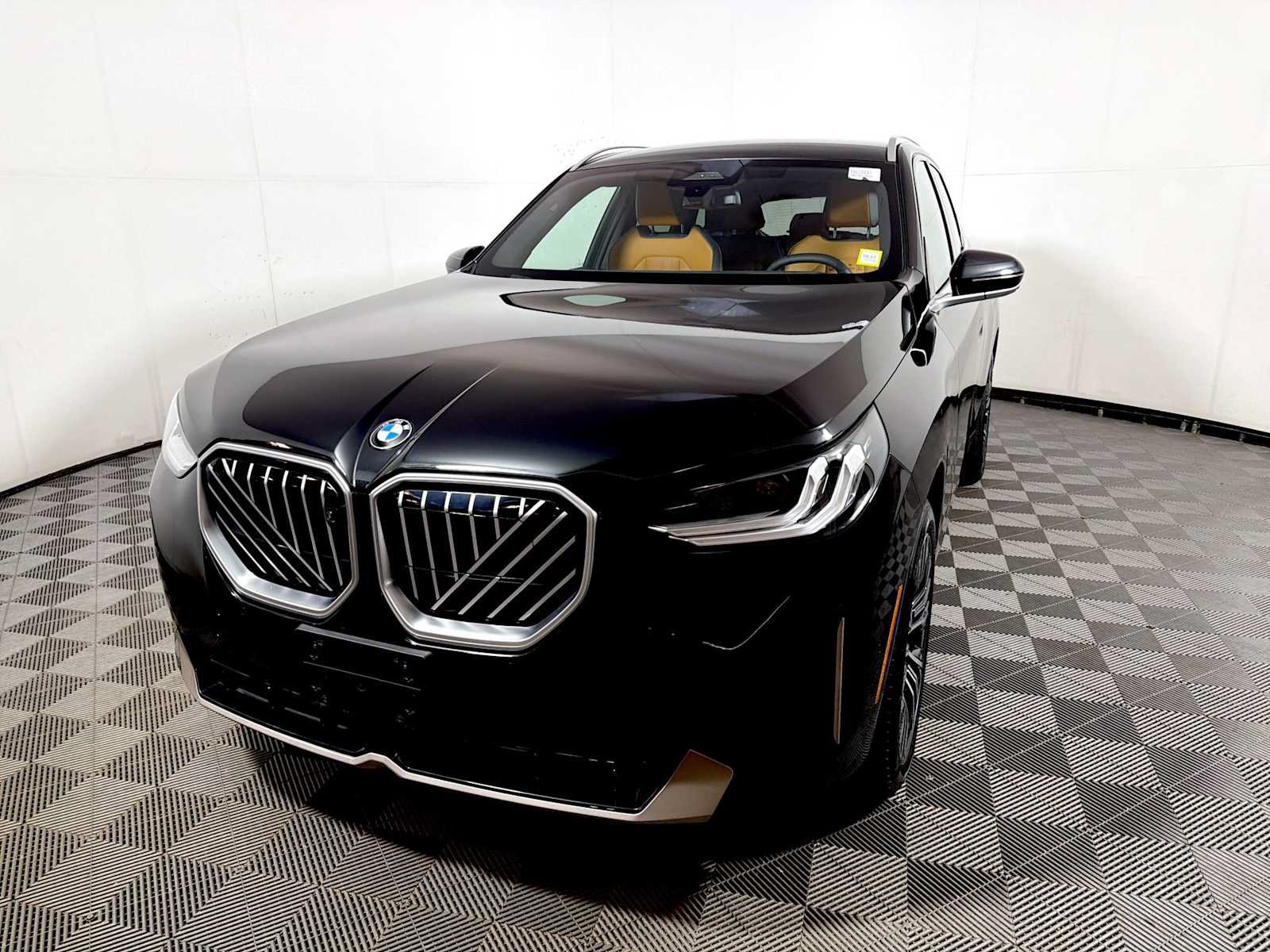 Used 2026 BMW X3 xDrive30i w/ Premium Package AWD/4WD image 3