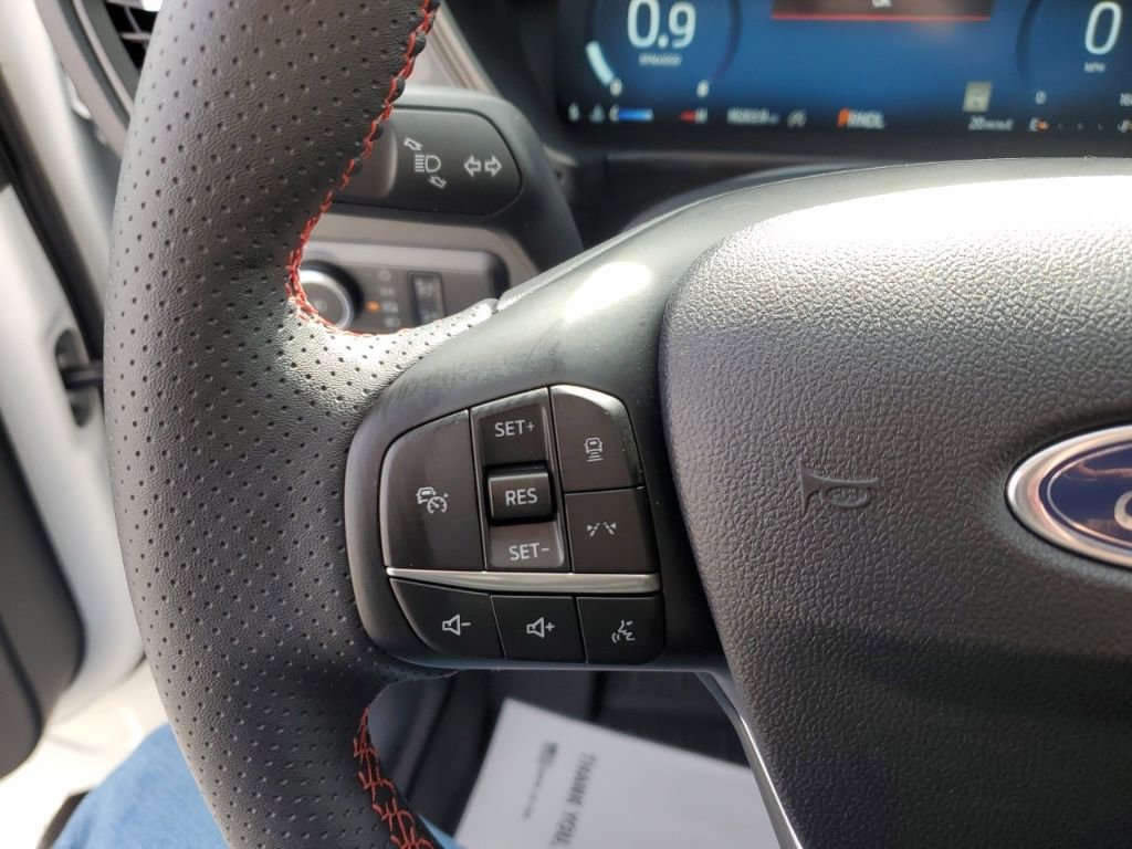 Used 2024 Ford Escape ST-Line Select w/ Tech Pack #2 image 18