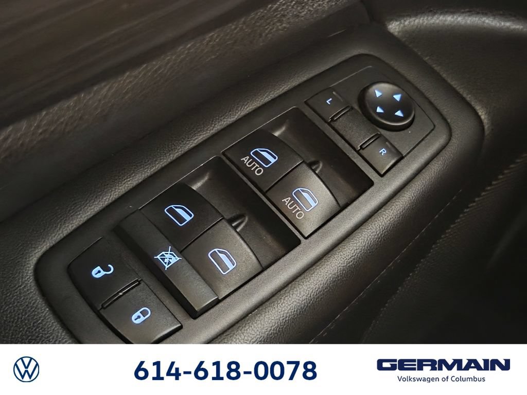 Used 2020 Jeep Grand Cherokee Laredo w/ Quick Order Package 2BN North AWD/4WD image 29