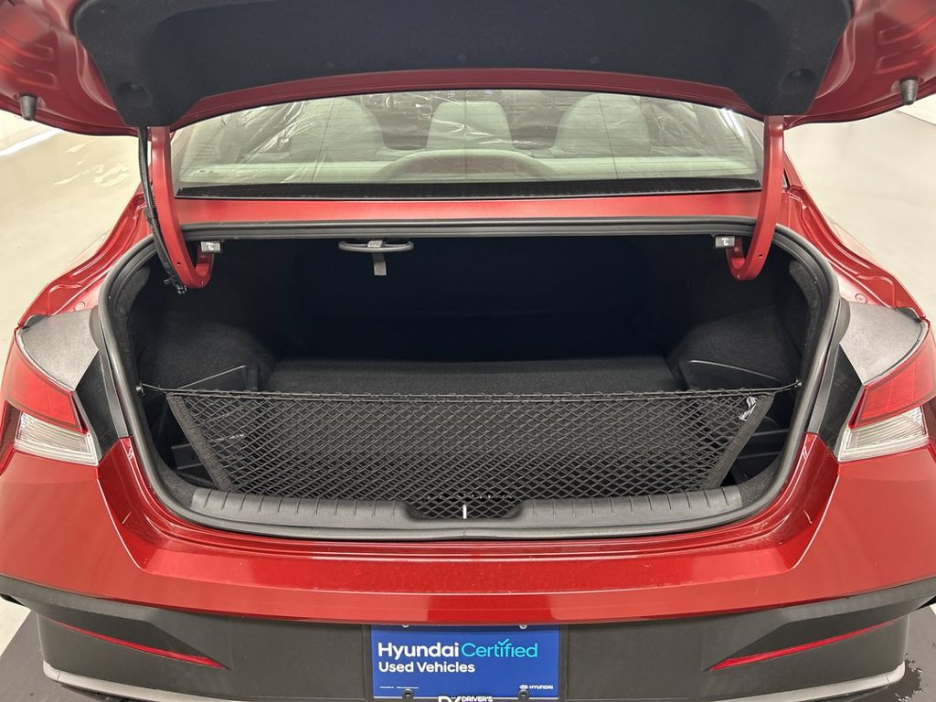 Used 2024 Hyundai Elantra SEL FWD image 21