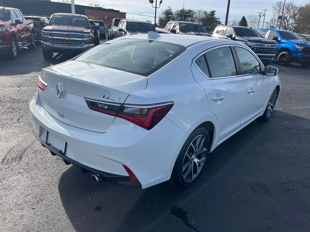 Used 2019 Acura ILX Premium Package image 5