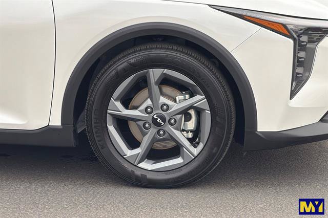 Used 2025 Kia K4 FWD image 33