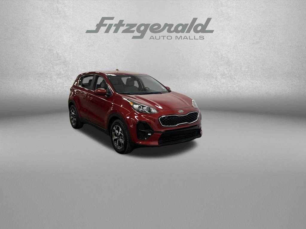 Used 2022 Kia Sportage LX image 9