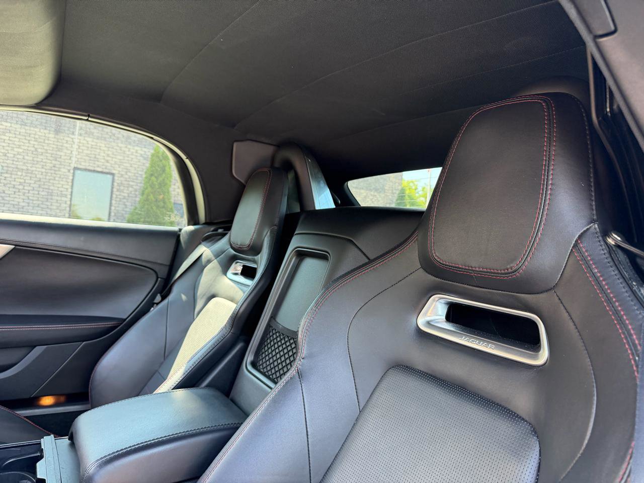 Used 2018 Jaguar F-TYPE Convertible RWD image 13