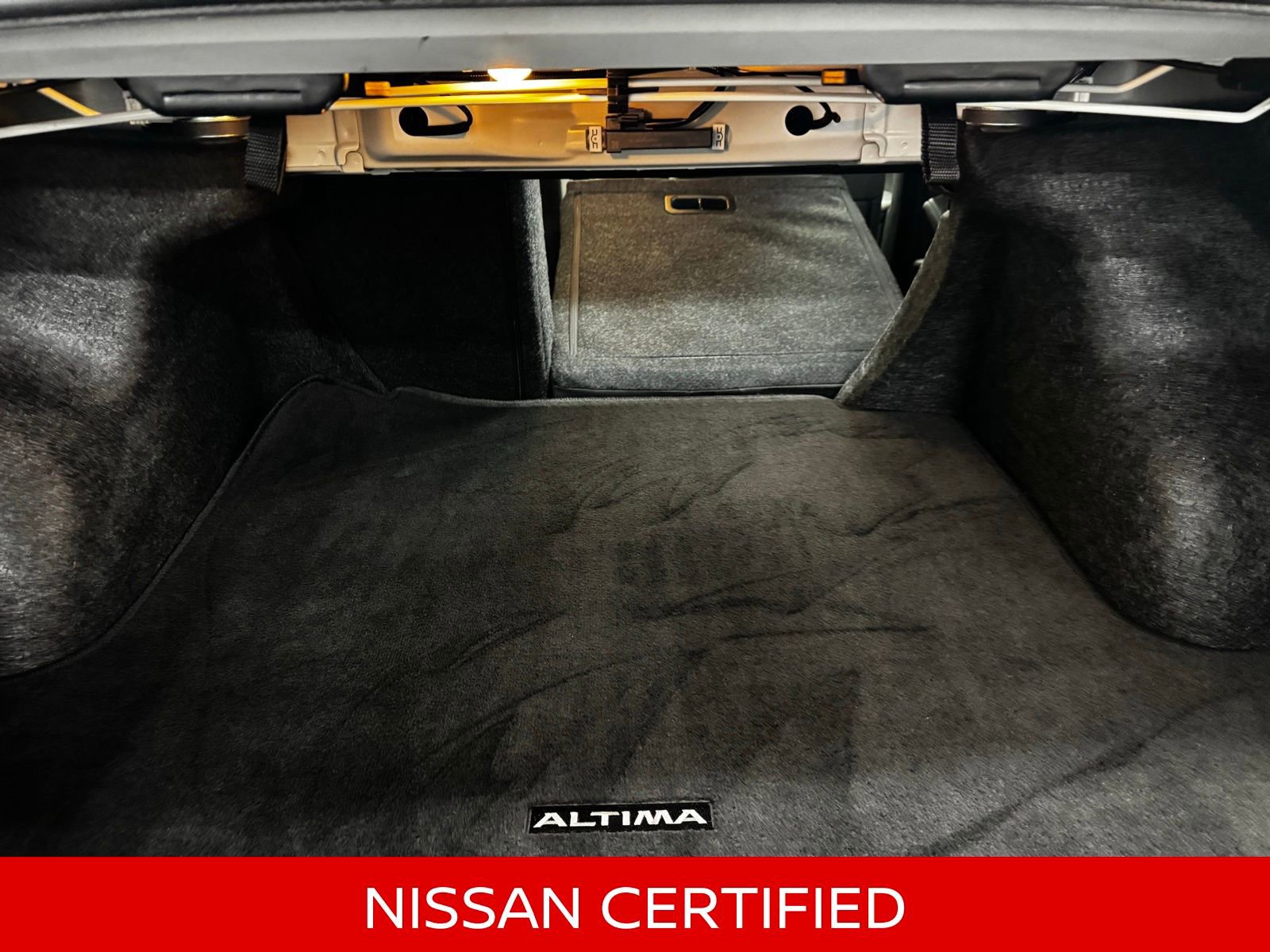 Certified 2025 Nissan Altima 2.5 SV FWD image 40