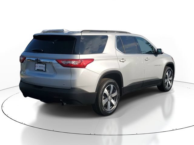 Certified 2021 Chevrolet Traverse LT w/ LT Premium Package FWD image 4