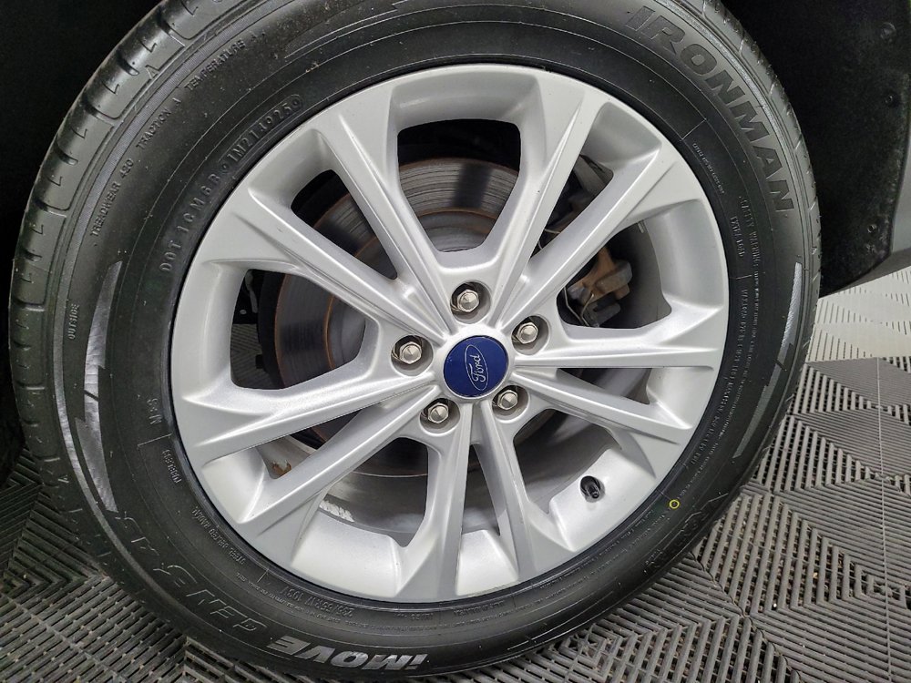 Used 2019 Ford Escape SEL FWD image 31