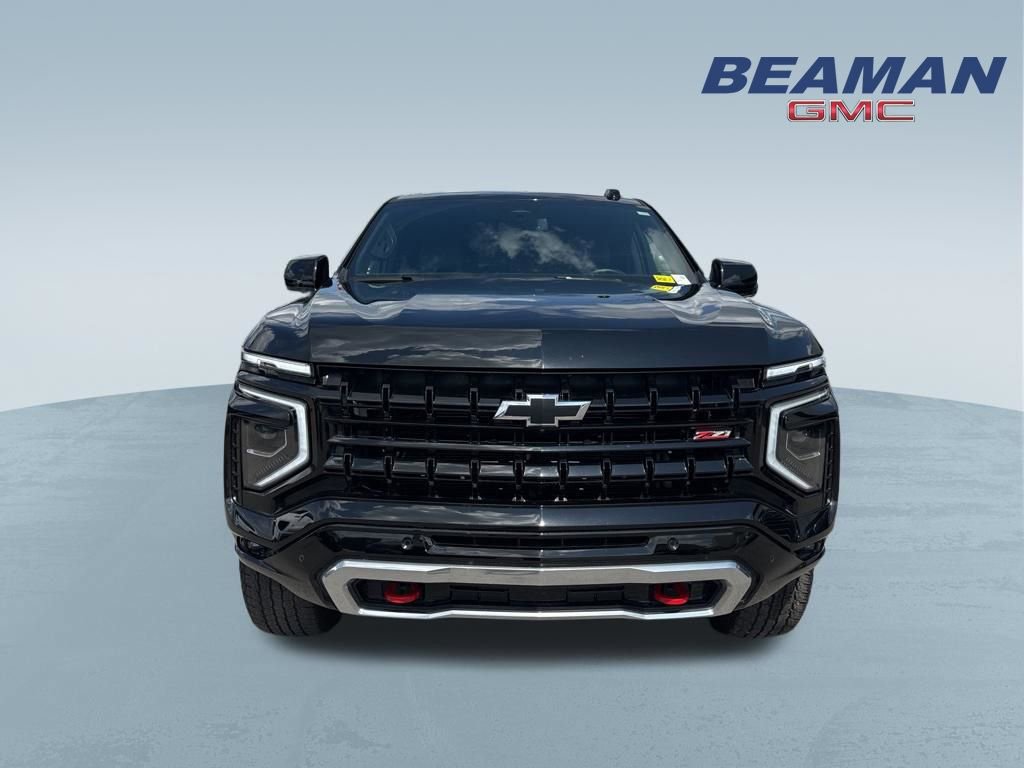 Used 2025 Chevrolet Tahoe Z71 AWD/4WD image 2