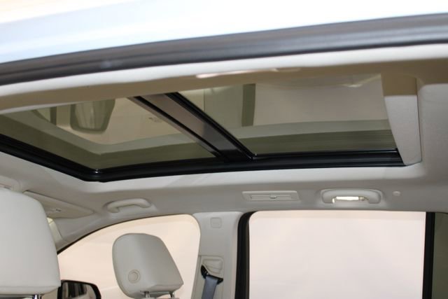 Certified 2024 Cadillac XT6 Premium Luxury w/ Technology Package image 10