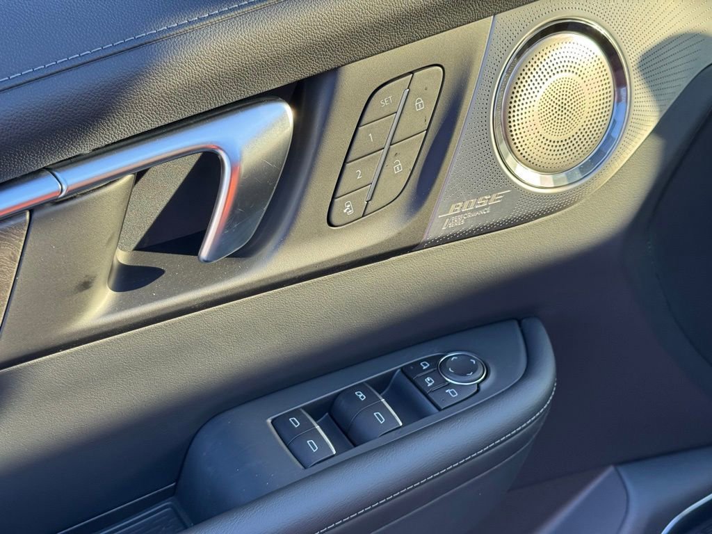 New 2026 Buick Enclave Avenir w/ Super Cruise Package image 18