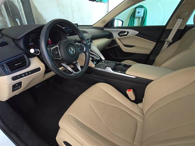 Used 2025 Acura TLX w/ Technology Package FWD image 8