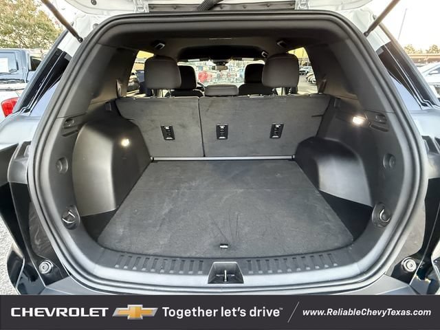 Used 2025 Chevrolet Equinox LT FWD image 29