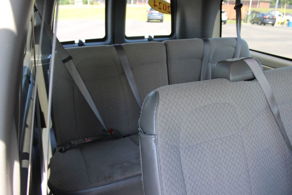 Used 2024 Chevrolet Express 3500 LT w/ LT Preferred Equipment Group RWD image 28