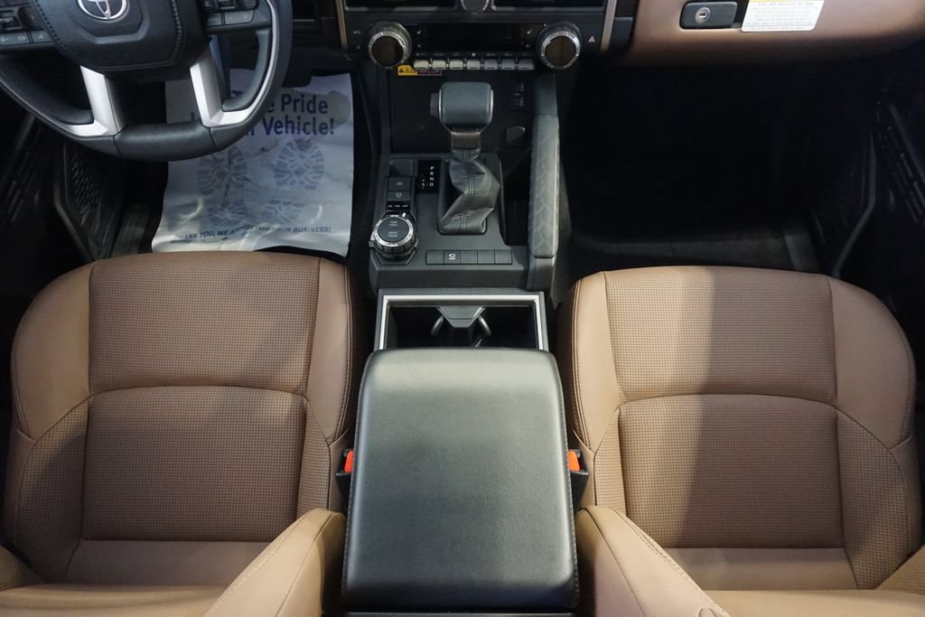 New 2026 Toyota 4Runner Limited AWD/4WD image 33
