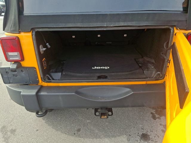 Used 2012 Jeep Wrangler Unlimited Sport image 27