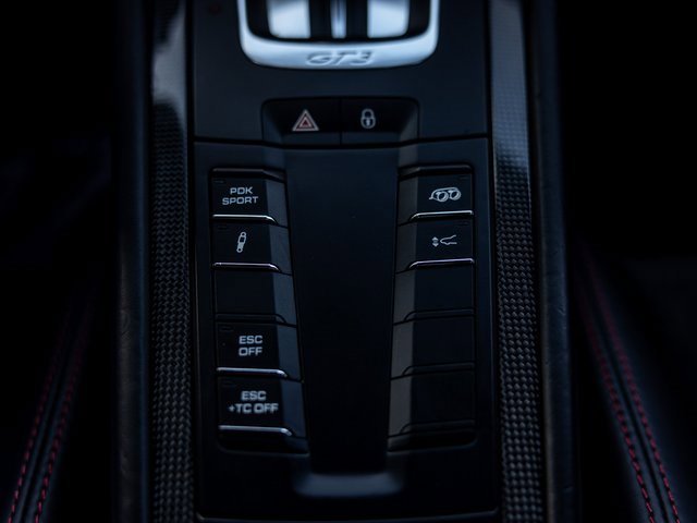 Used 2015 Porsche 911 GT3 w/ Carbon Interior Package image 45
