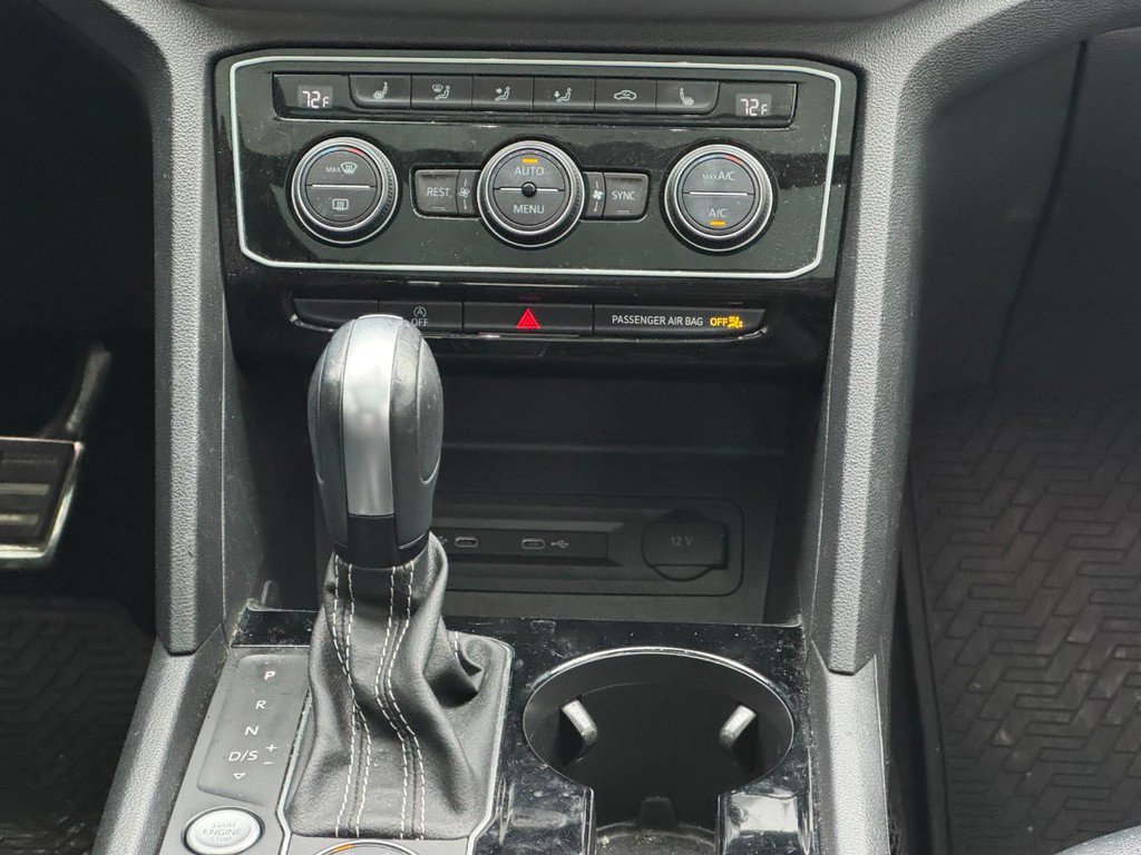 Used 2021 Volkswagen Atlas SEL R-Line image 17