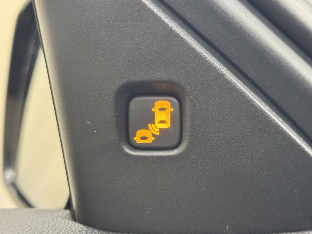 Used 2019 Acura RDX AWD w/ Technology Package image 18