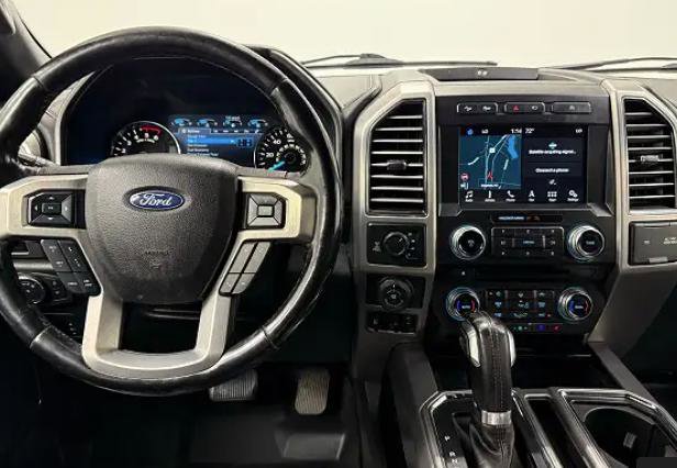 Used 2019 Ford F150 Platinum w/ Max Trailer Tow Package image 19