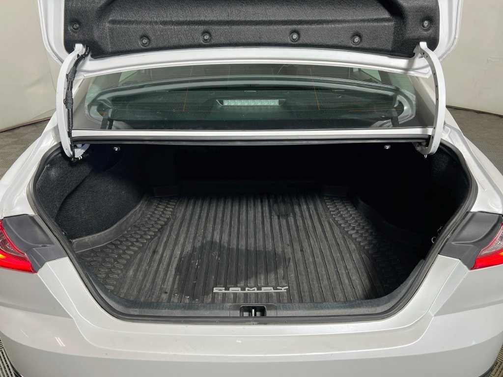 Certified 2025 Toyota Camry XLE FWD image 21