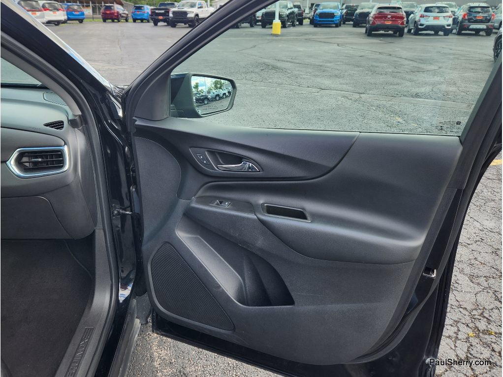Used 2021 Chevrolet Equinox LT FWD image 34