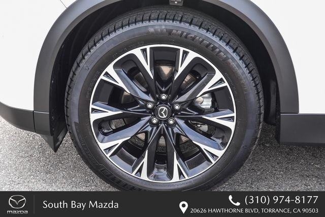 Certified 2024 MAZDA CX-90 Plug-In Hybrid w/ Premium Pkg AWD/4WD image 11