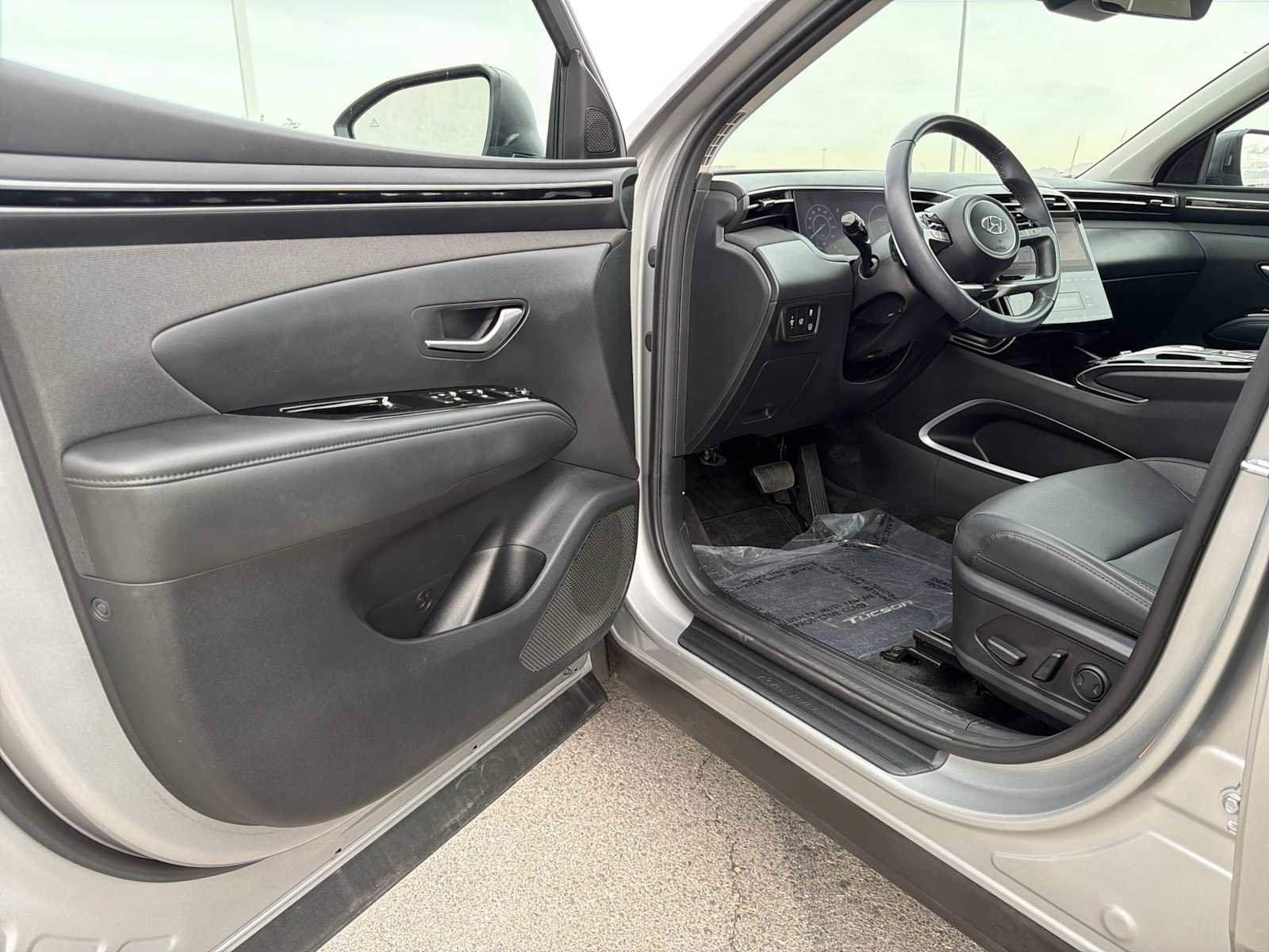 Certified 2024 Hyundai Tucson SEL image 18