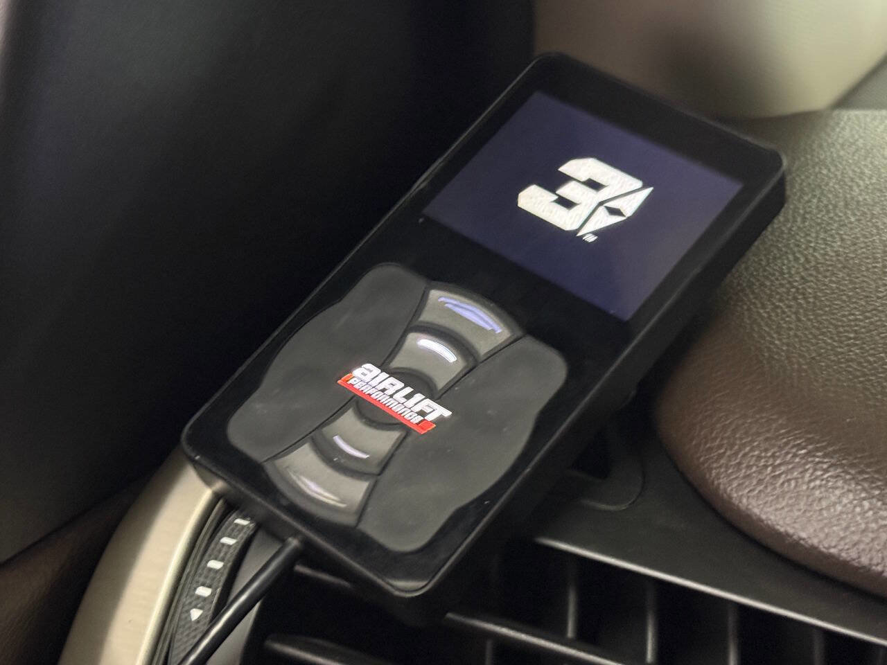 Used 2018 GMC Yukon XL Denali w/ Denali Ultimate Package AWD/4WD image 87